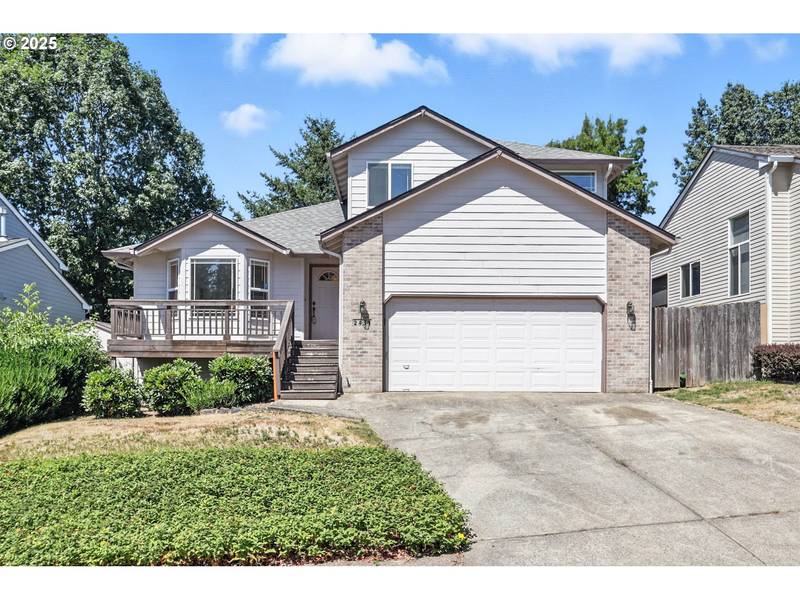 2431 NW NORWOOD PL, Camas, WA 98607