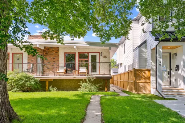 1734 47 AVE Southwest, Calgary, AB T2T 2S2