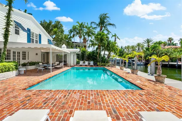 Fort Lauderdale, FL 33301,525 Coral Way