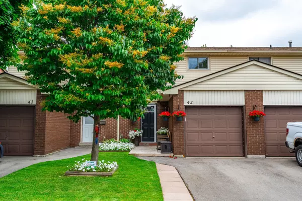 1350 Limeridge RD E #42, Hamilton, ON L8W 1L6