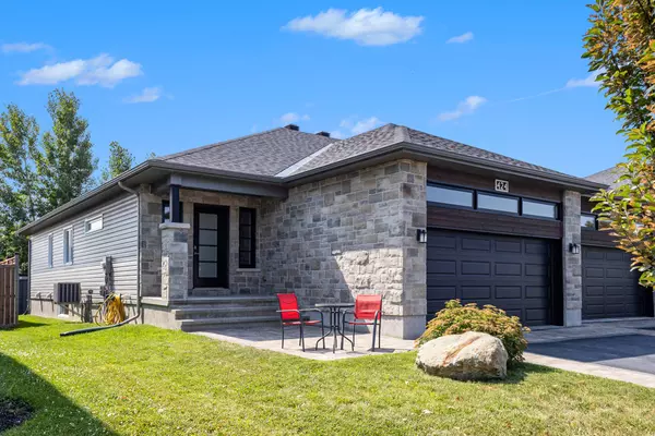424 Twilight AVE, Russell, ON K4R 0E7