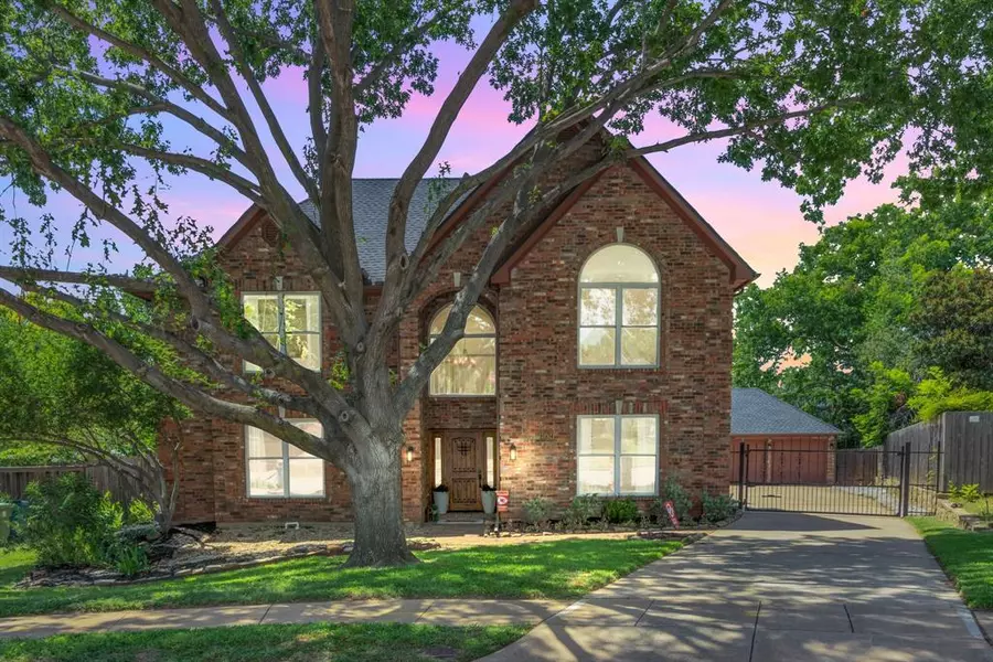 3252 Shady Glen Drive, Grapevine, TX 76051
