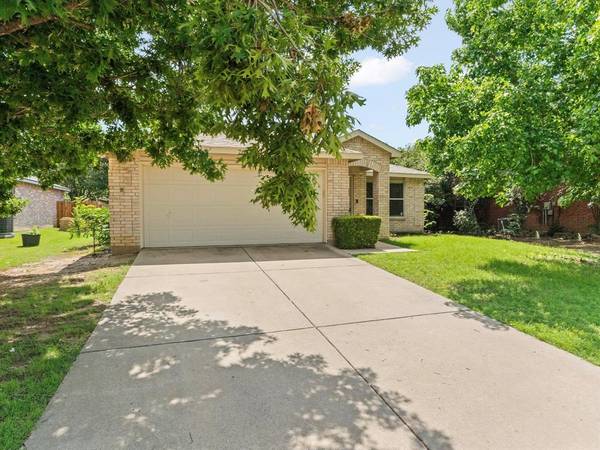 7605 Mosspoint Court, Denton, TX 76210