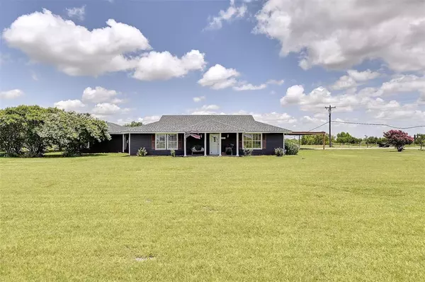 351 Marion Road, Venus, TX 76084