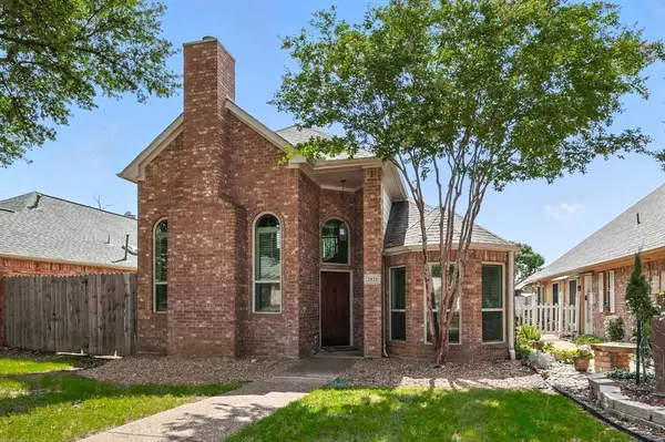 2026 Raven Lane, Lewisville, TX 75077