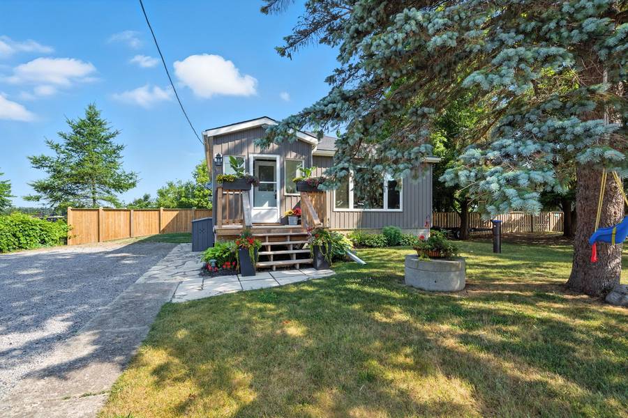 125 Elm Tree RD N, Kawartha Lakes, ON K0M 2C0