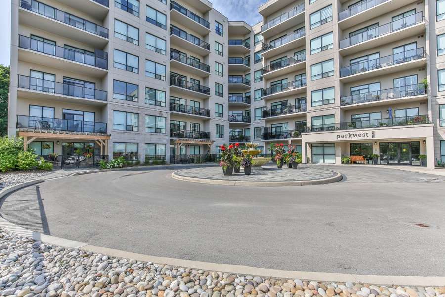 1200 Commissioners RD W #409, London South, ON N6K 1C7