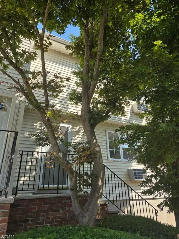 322 Richard Mine Rd #V2, Rockaway Twp., NJ 07885
