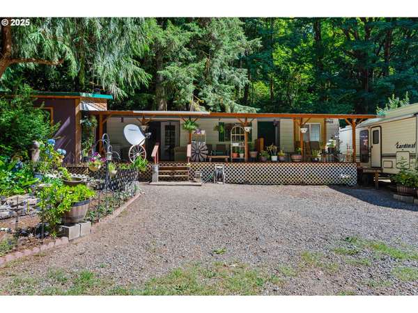 24608 LOWER SMITH RIVER RD, Reedsport, OR 97467