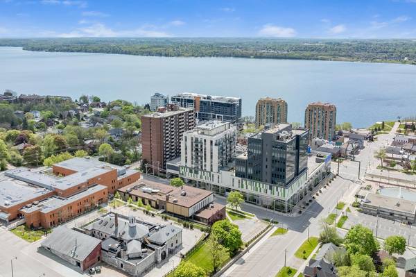111 Worsley ST #GPH5, Barrie, ON L4M 0J5