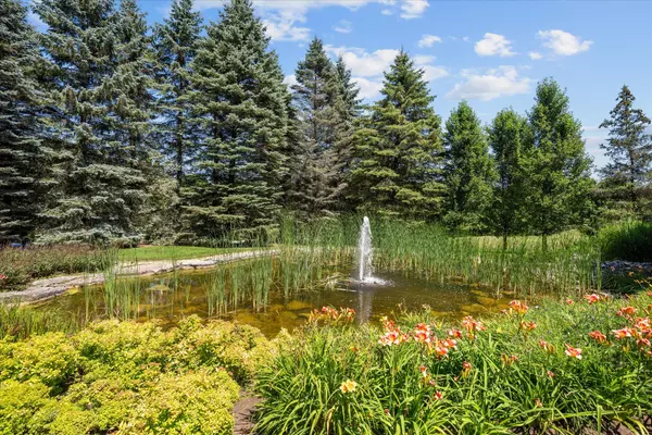 Milton, ON L0P 1B0,10090 Pineview TRL