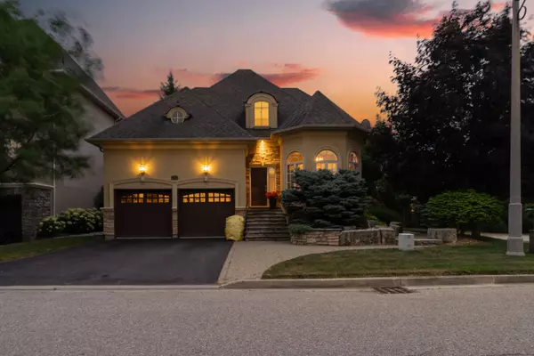 2258 Providence RD, Oakville, ON L6H 6Y9