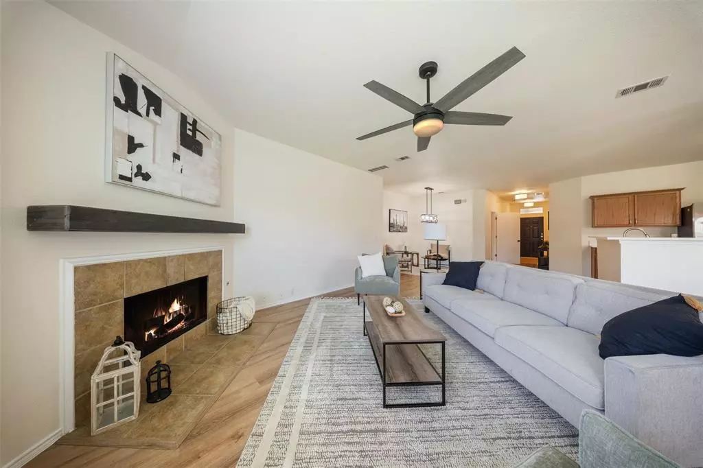 Fort Worth, TX 76131,1813 Little Deer Lane