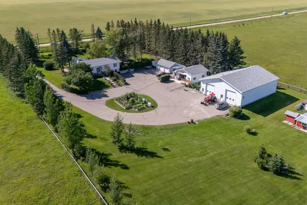 274062 Range Road 12, Rural Rocky View County, AB T4B 4M2