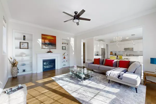 Aurora, ON L4G 3H8,105 Bridgepointe CT