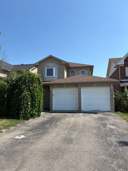 858 Stonehaven AVE, Newmarket, ON L3X 2K9