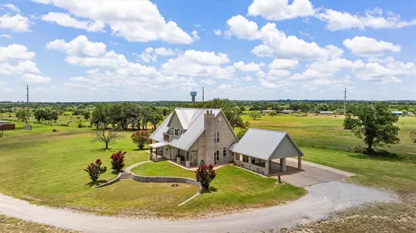 1744 Mambrino Highway, Granbury, TX 76048