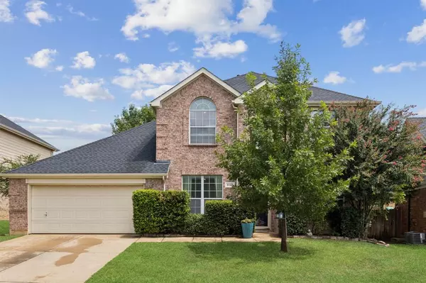 5125 Bay View Drive, Fort Worth, TX 76244