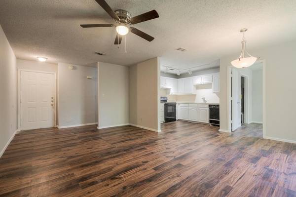 244 W McFarland Street, Bells, TX 75414