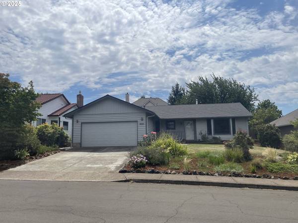 2260 RED OAK DR, Salem, OR 97302