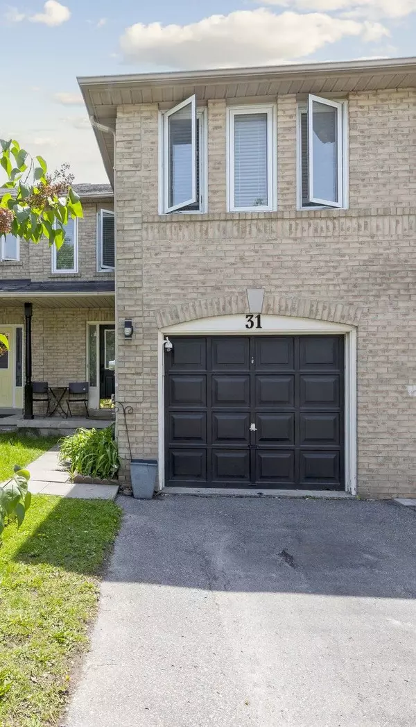 Whitby, ON L1R 2M6,31 Pine Gate PL