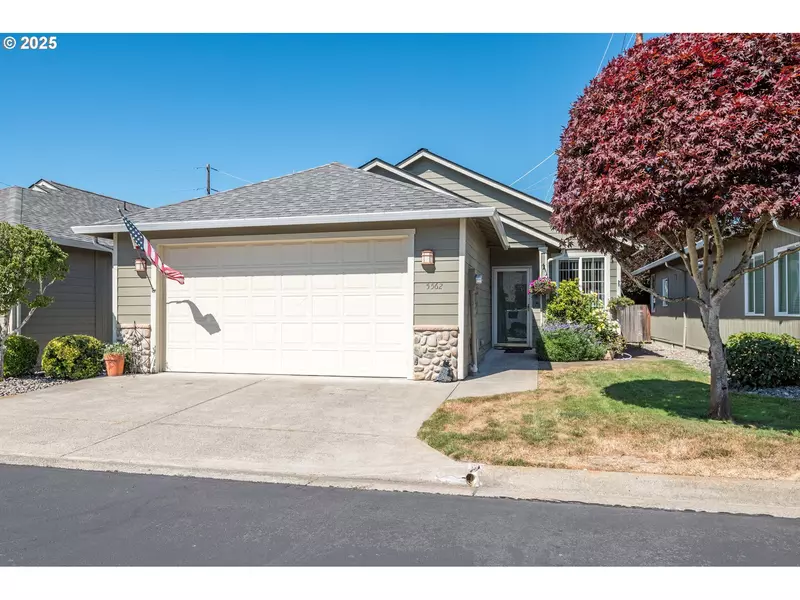 5562 SOLO POINT DR, Longview, WA 98632