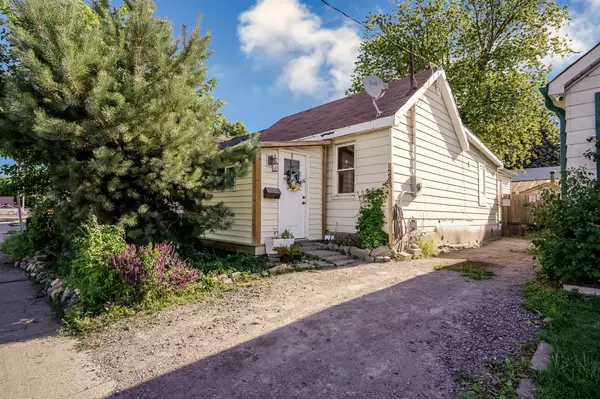 283 Park RD S, Oshawa, ON L1J 4H4