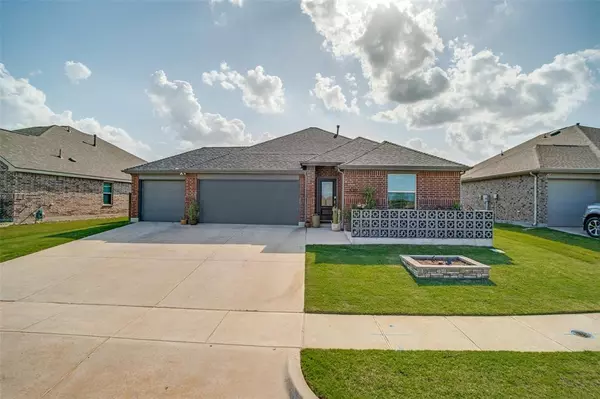 436 Buckeye Avenue, Princeton, TX 75407
