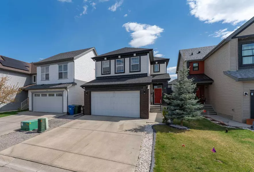 17 Copperpond Parade Southeast, Calgary, AB T2Z 5A8