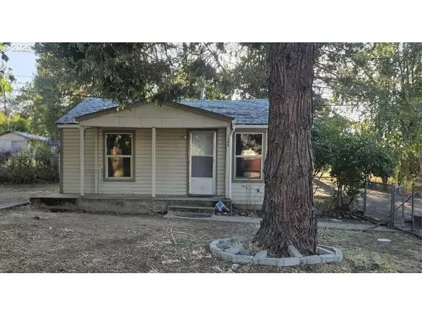 Roseburg, OR 97470,1248 NW ELLAN ST