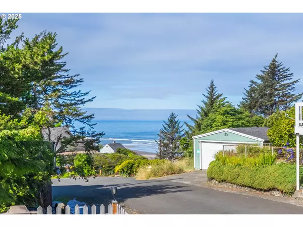 Lincoln City, OR 97367,1004 SW 10TH PL