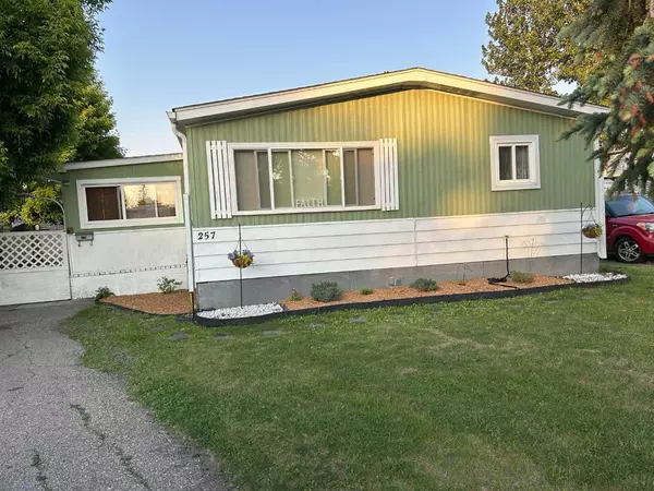 6220 17 AVE SE #257, Calgary, AB T2A 0W6
