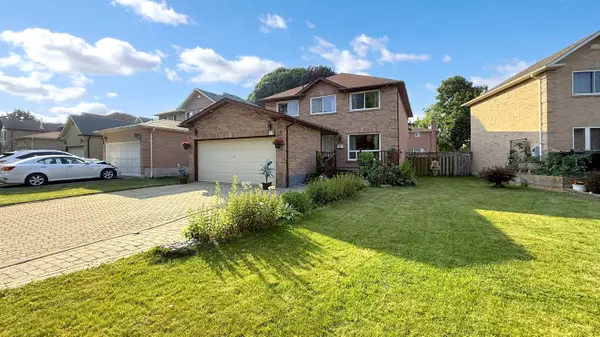 12 Ventris DR, Ajax, ON L1T 1T1
