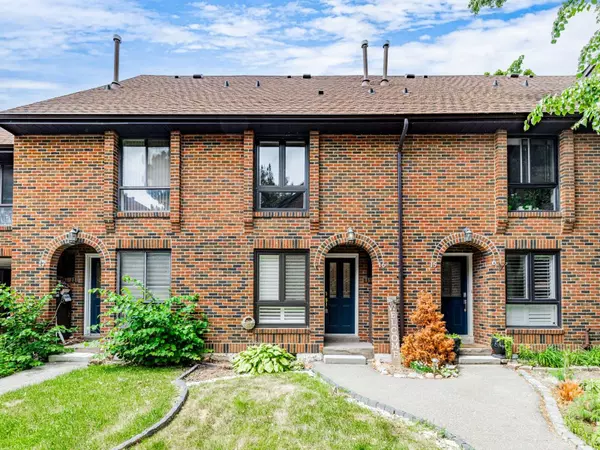 30 Livingston RD #16, Toronto E08, ON M1E 1K6