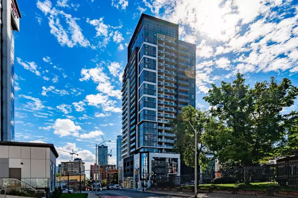15 Queen ST S #1414, Hamilton, ON L8P 3R6