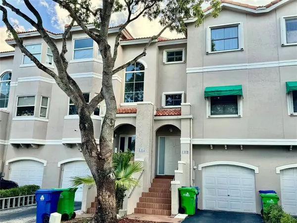 1419 NW 126th Ln, Sunrise, FL 33323
