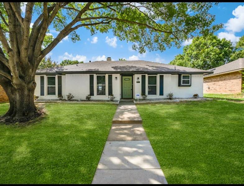 914 Hillside Lane, Flower Mound, TX 75028