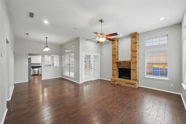 6317 N Park Drive, Watauga, TX 76148