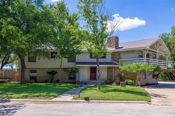 18 Canyon Creek Drive, Brownwood, TX 76801