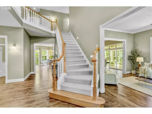 Lake Oswego, OR 97035,5690 CHILDS RD