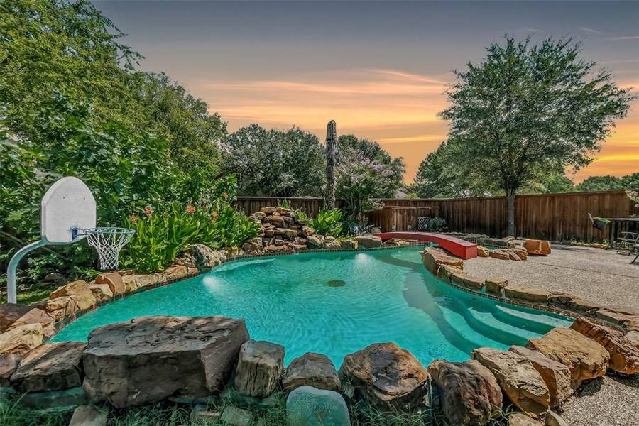 708 Dove Circle, Coppell, TX 75019
