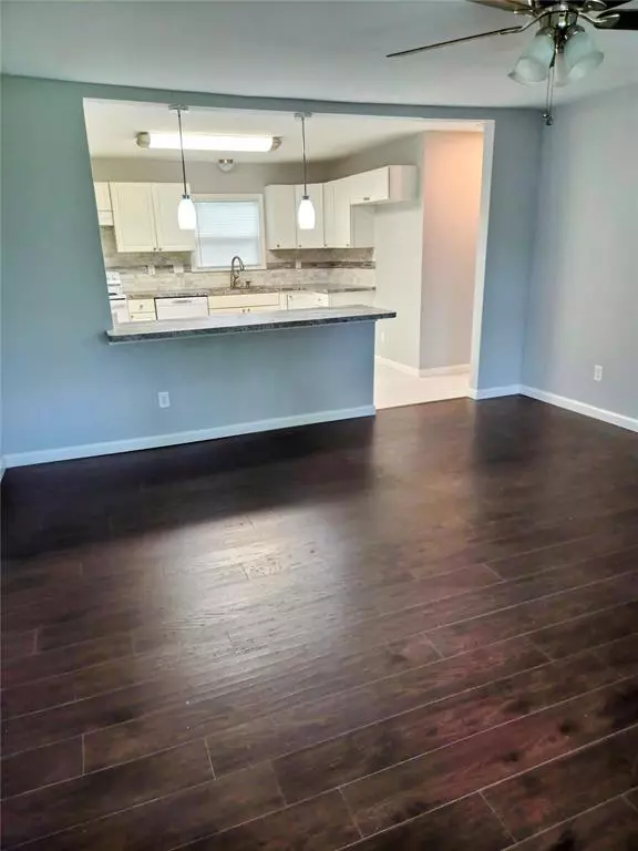 Denison, TX 75020,2110 W Bond Street