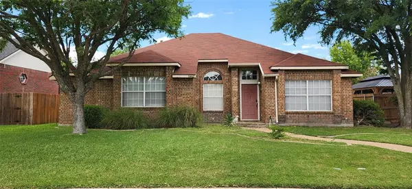 8409 Trail Lake Drive, Rowlett, TX 75088
