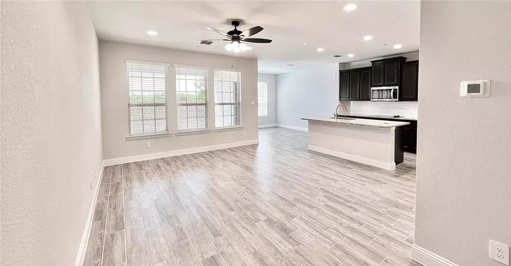 Mansfield, TX 76063,670 Sandiford