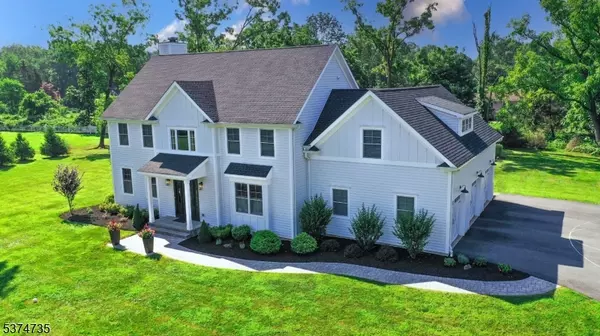 88 Queen Anne Dr, Bernards Twp., NJ 07920