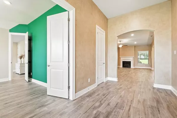 Krugerville, TX 76227,121 Willow Oak Dr
