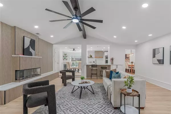 10 Gettysburg Lane, Richardson, TX 75080