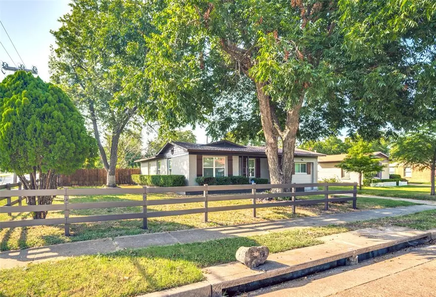 1832 Belmont Street, Mesquite, TX 75149