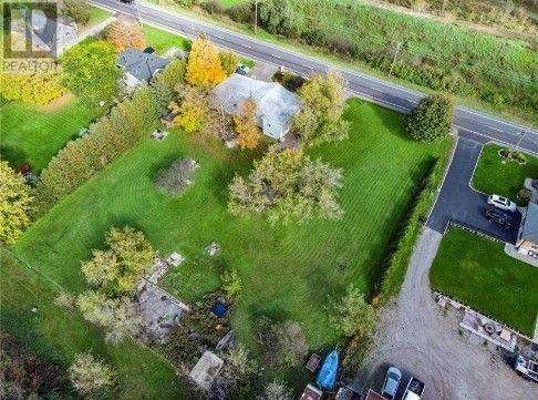 767 Brock RD, Hamilton, ON L9H 5E4