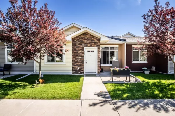 206 Sunvale CRES NE, High River, AB T1V 0E8